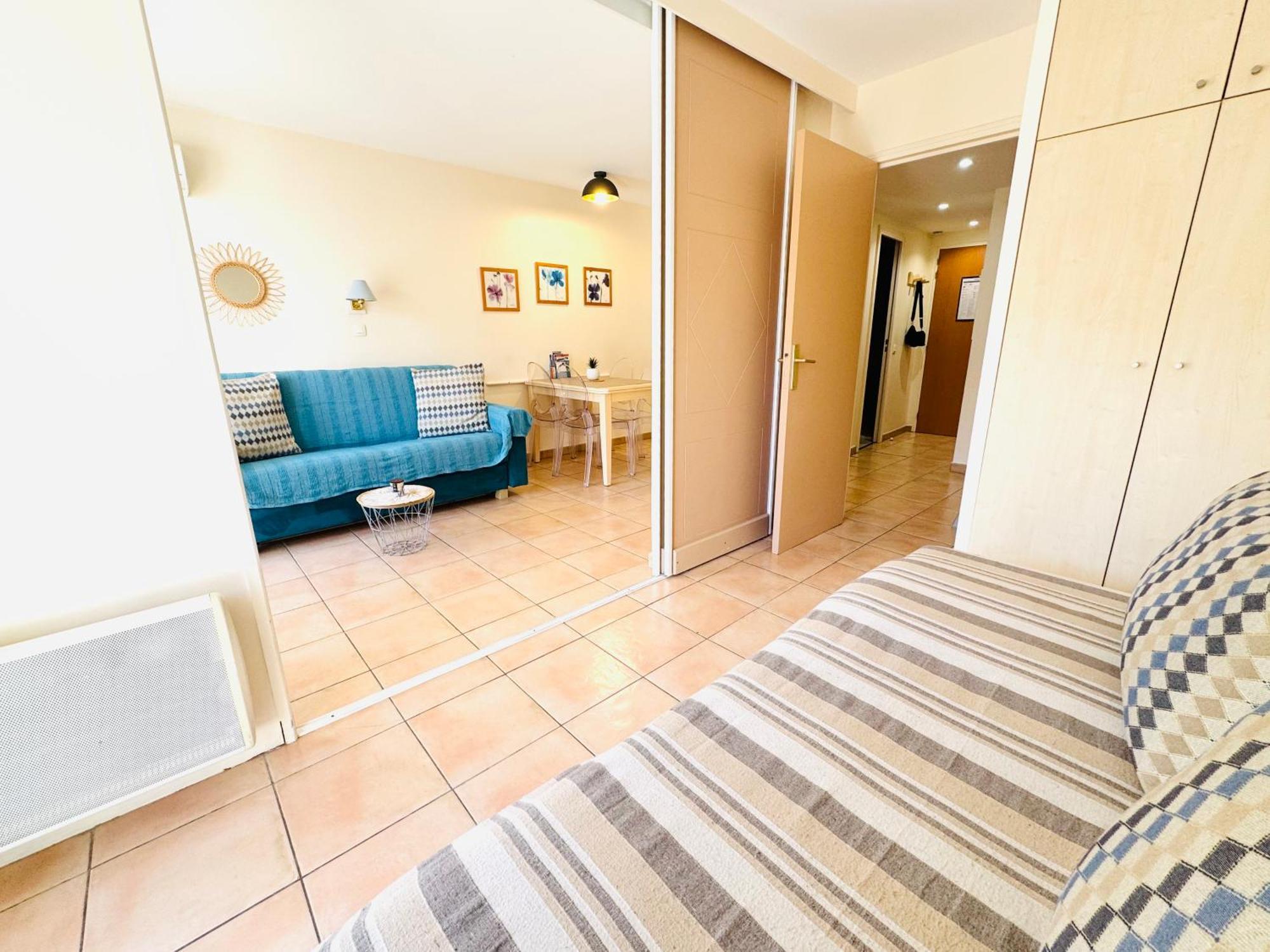 Ferienwohnung Les Rivages 2P Terrasse Parking Menton Exterior foto